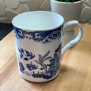 CROWN TRENT | Blue and White Blue Willow China Mug